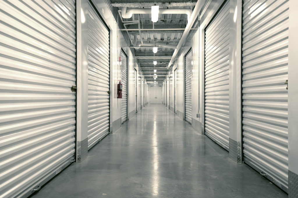 An interior hallway of the ARCIS freeport in Harlem. Image courtesy of ARCIS ©2018.