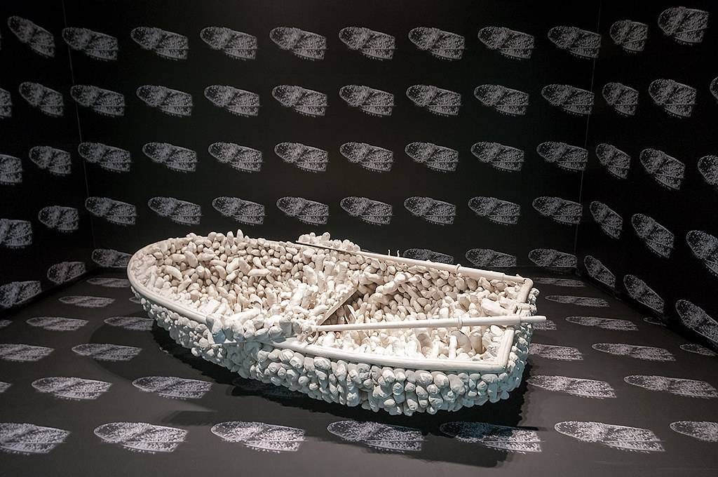Yayoi Kusama, <I>Aggregation: One Thousand Boats Show</i> (1963). Courtesy: Collection Stedelijk Museum Amsterdam